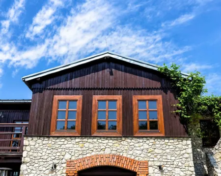 Dwór w Tomaszowicach Hotels in Krakowski