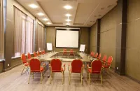 Ambassadori Kachreti Golf Resort Hotels in Chandari