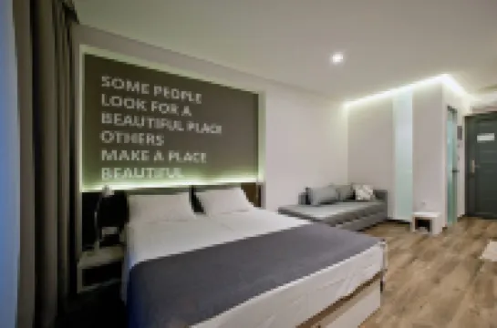 Chrysalis Studios Hotels in Volvi