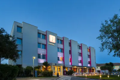 Best Western Hotelio Montpellier Sud Hôtels à proximité de : Port Ariane
