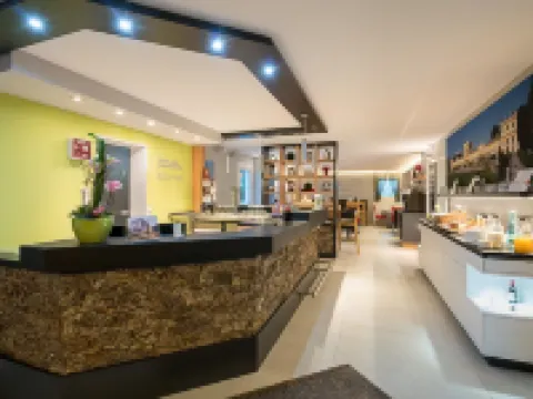 ビオホテル ヴィルヘルムスヘーファー トーア カッセルのホテル