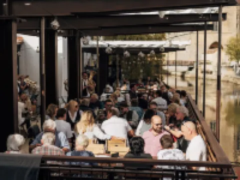 ブートスハウス アンベルグ アンベルクのホテル