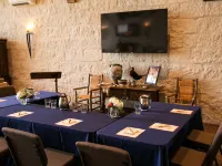 Joshua Creek Ranch Hotels in Kendall County