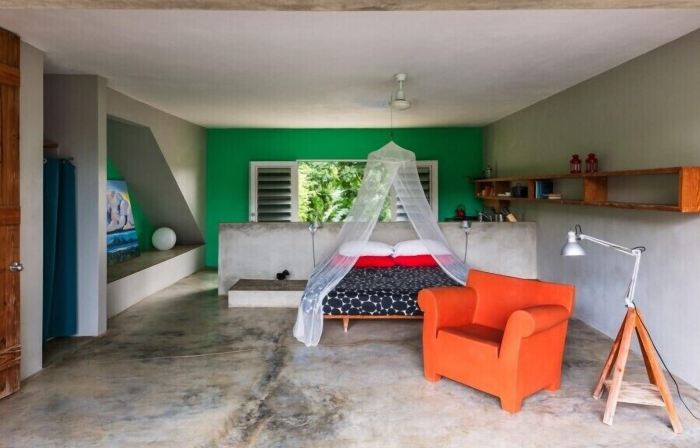Hix Island House