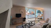16 Bis-Gîte-Hôtel-Appartement فنادق في Virac