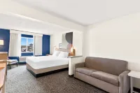 Spark by Hilton Springfield Southwest Hotels in Springfield