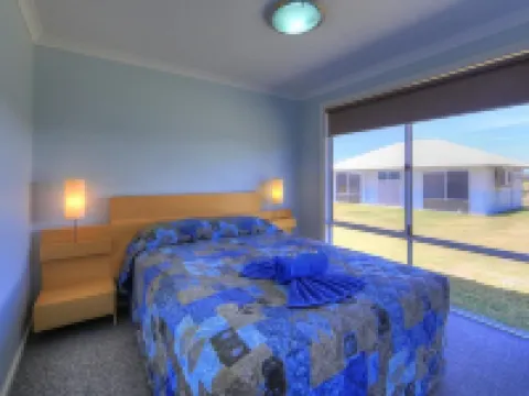 Tasman Holiday Parks - Ledge Point Hotels in Ledge Point