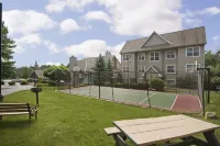 Residences at Daniel Webster