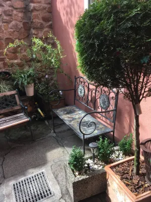 Pension & Restaurant Atmosféra Hoteles en 