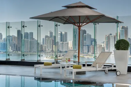 The Act Hotel Sharjah Отели рядом с достопримечательностью «Шарджа Экспо Сентр»