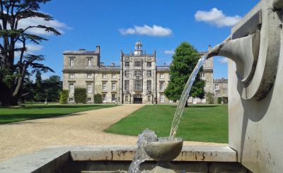 ホテル周辺 ロールストーン マナーの写真