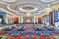 Sheraton Grand Palace Indore Отели в г. Лохар Пайпалья