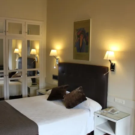 Hotel Leonor de Aquitania