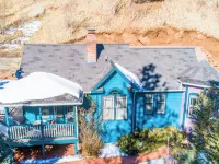 The Victorian at Valley Glen- a romantic mountain getaway Hotels in Teller County