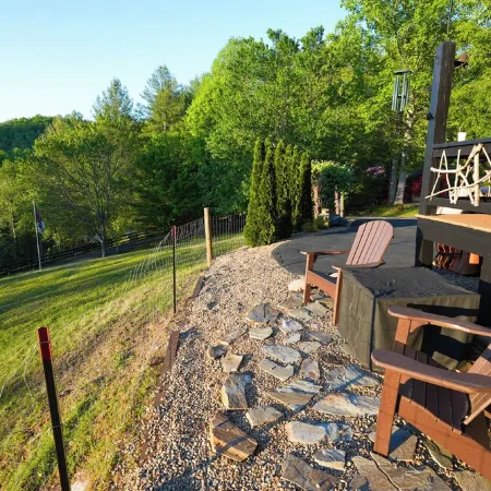 Fainting Goats Epic Views- Luxe Mountaintop Cabin Near Asheville, NC