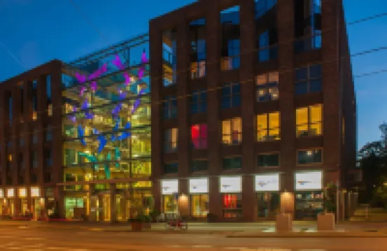 グランド ホテル ダウンタウン アウト・ウェスト地区周辺のホテル