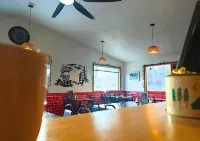 Cozy Corner Motel & Restaurant - Breakfast