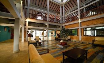 Bowfin Resort