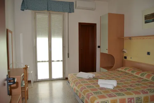 Hotel Rosy - Parkplatz