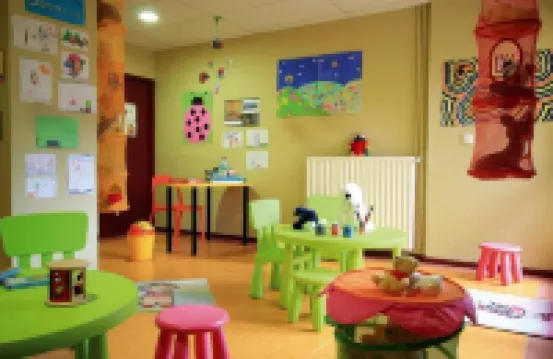 100 湖泊區拉格朗度假法義公寓式酒店