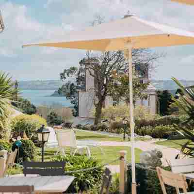 Hôtel Les Agapanthes-Logis Hôtel Hotel Exterior