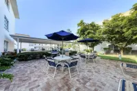 2 Bed 2 Bath Centrally Located on Siesta Key Hotel in zona Heron Lagoon