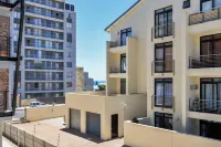 Manhattan on Coral Apartments Hotels near Blouberg Kite Surfing Beach