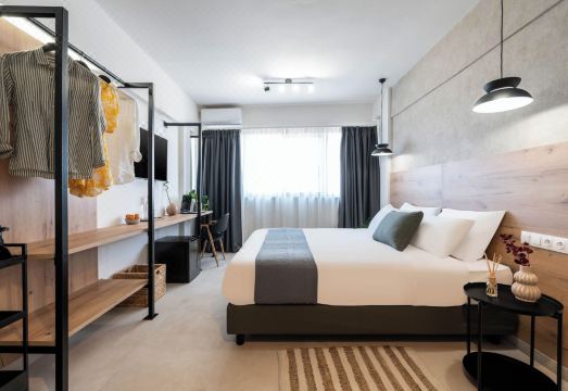 [코요 아테네의 스타일리시한 욕실]