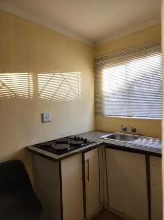 Zone 4 Motel and spa Отели в г. Polokwane Local Municipality