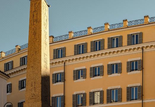 라 미네르바 전망