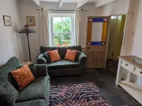 Traditional Fisherman's Cottage with 3 bedrooms Hotels in Mousehole
