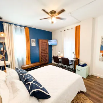 ITH Mission Beach Backpacker Hostel Отели рядом с достопримечательностью «Пляж Мишен-Бич»