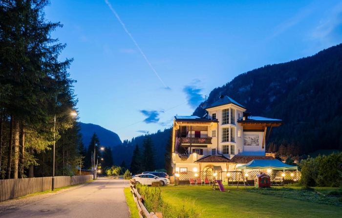 Chalet Pineta Relax Location