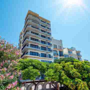 Islet Seafront Apartment Corner Terrace Hotel Exterior