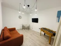 1 Bedroom Pet Friendly Apt Wd Free Wifi, Parking, Netflix Pool Table Sleeps 3