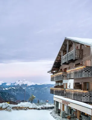 Chalet Alpen Valley, Mont-Blanc Hotels near Les Portes du Mont-Blanc