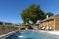 Les Deux Abbesses en Vert Hotels in Mareuil