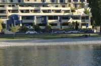 Lakefront Apartments,18 Lake Esplanade Road