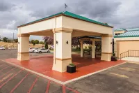 Grand Idaho Inn & Suites