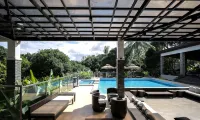 Likha Wellness Resort - piscina