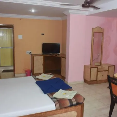 Hotel Prashant International