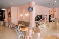 Merlin Hotel Hotels in Watumilok