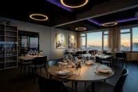 Hotel Hvide Falk - breakfast