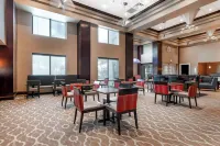 Comfort Inn & Suites Tavares North Hotels in Eustis