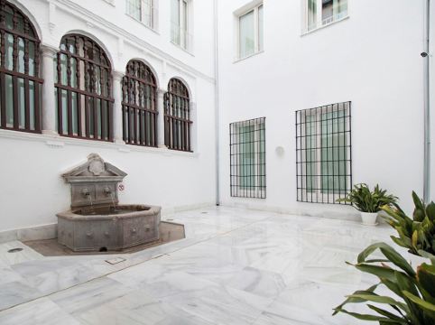 BiBo Suites Oro del Darro