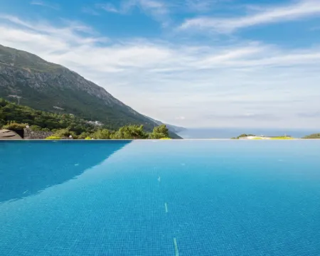 Ramada by Wyndham Fethiye Oludeniz Hotéis em Fethiye