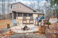 Tranquil Retreat - Modern Rustic Charm, Close to University Hotels in Guilford County