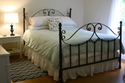 Clean, Private, Family Friendly, Close to Beach & Atlantic