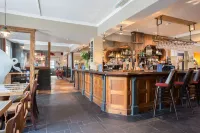 The Curious Pig in the Parlour Hotels in Lingfield