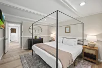 The Woodland Haven - Secluded 3 bed, 2 bath, and Hot Tub!